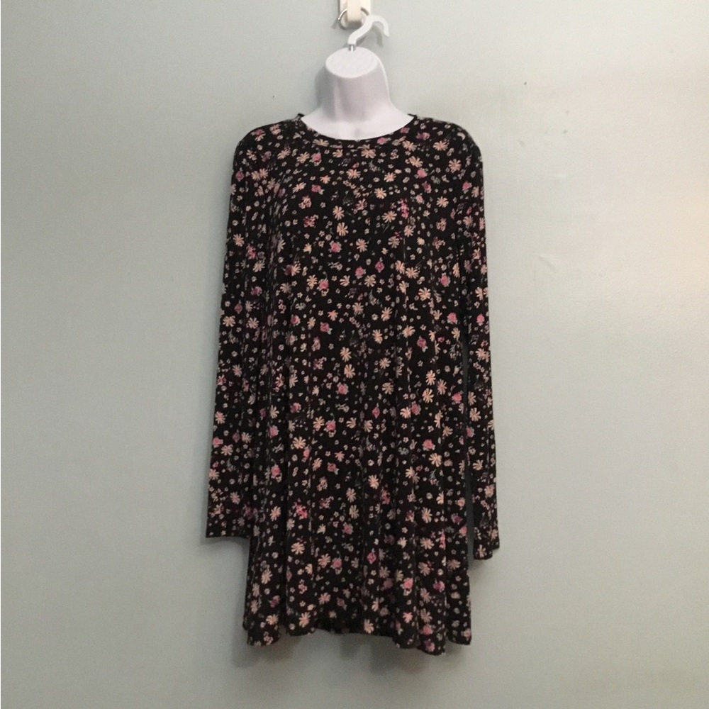 BCBGeneration Black Floral Long Sleeve Swing Dress